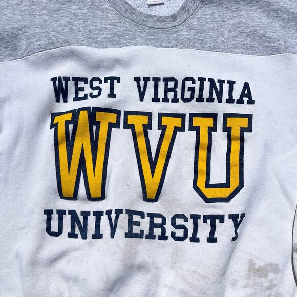 Vintage White Thrashed West Virginia Sweatshirt Size XL - Picture 2 of 7